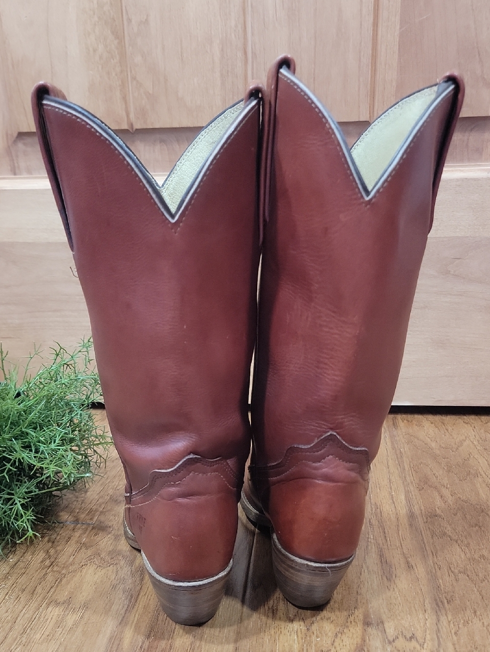 Vintage Frye Women's Snip Toe Cowgirl Boots 5.5 - Picture 4 of 16